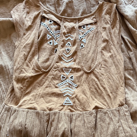 Free people size medium embroidered midi Dress - Picture 5 of 5